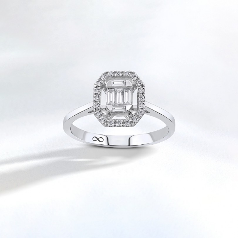 0,18 Karat Baget Pırlanta Yüzük